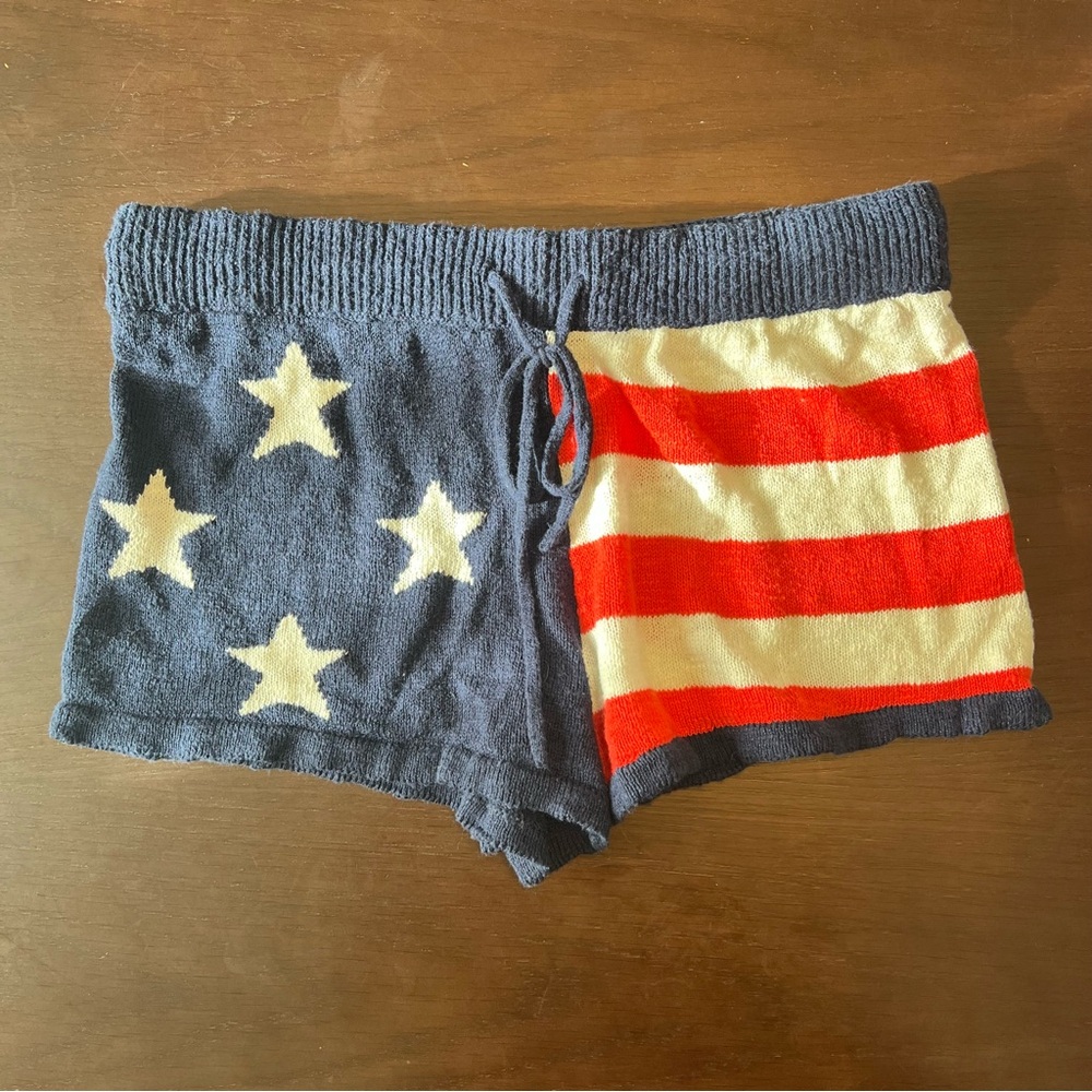 Beach Riot women’s Balboa shorts in Star Spangled Banner. Size L.